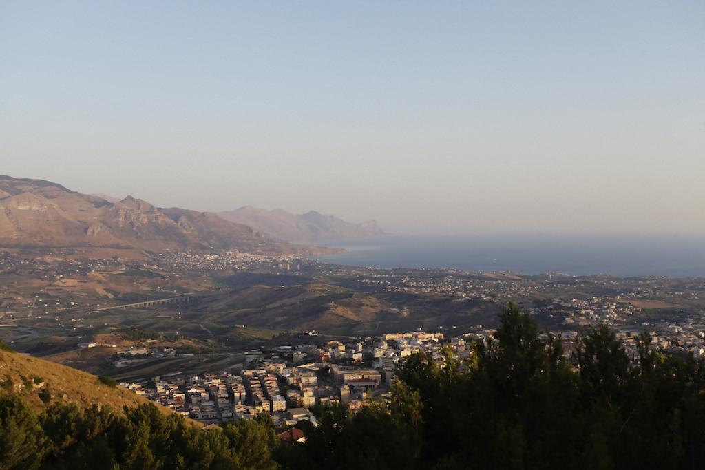 Ostello Cielo D'Alcamo Esterno foto